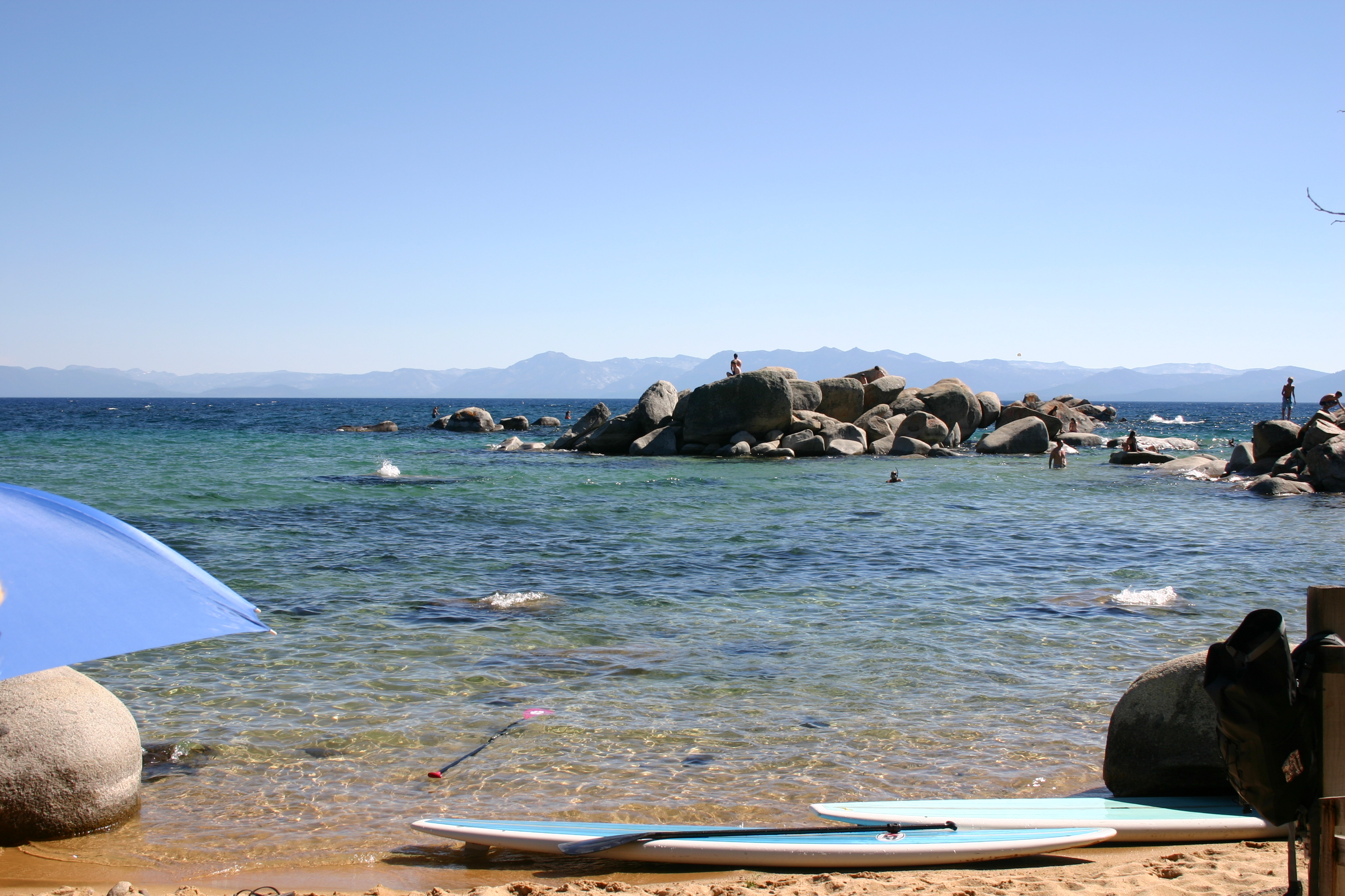 Speedboat Beach Image 4